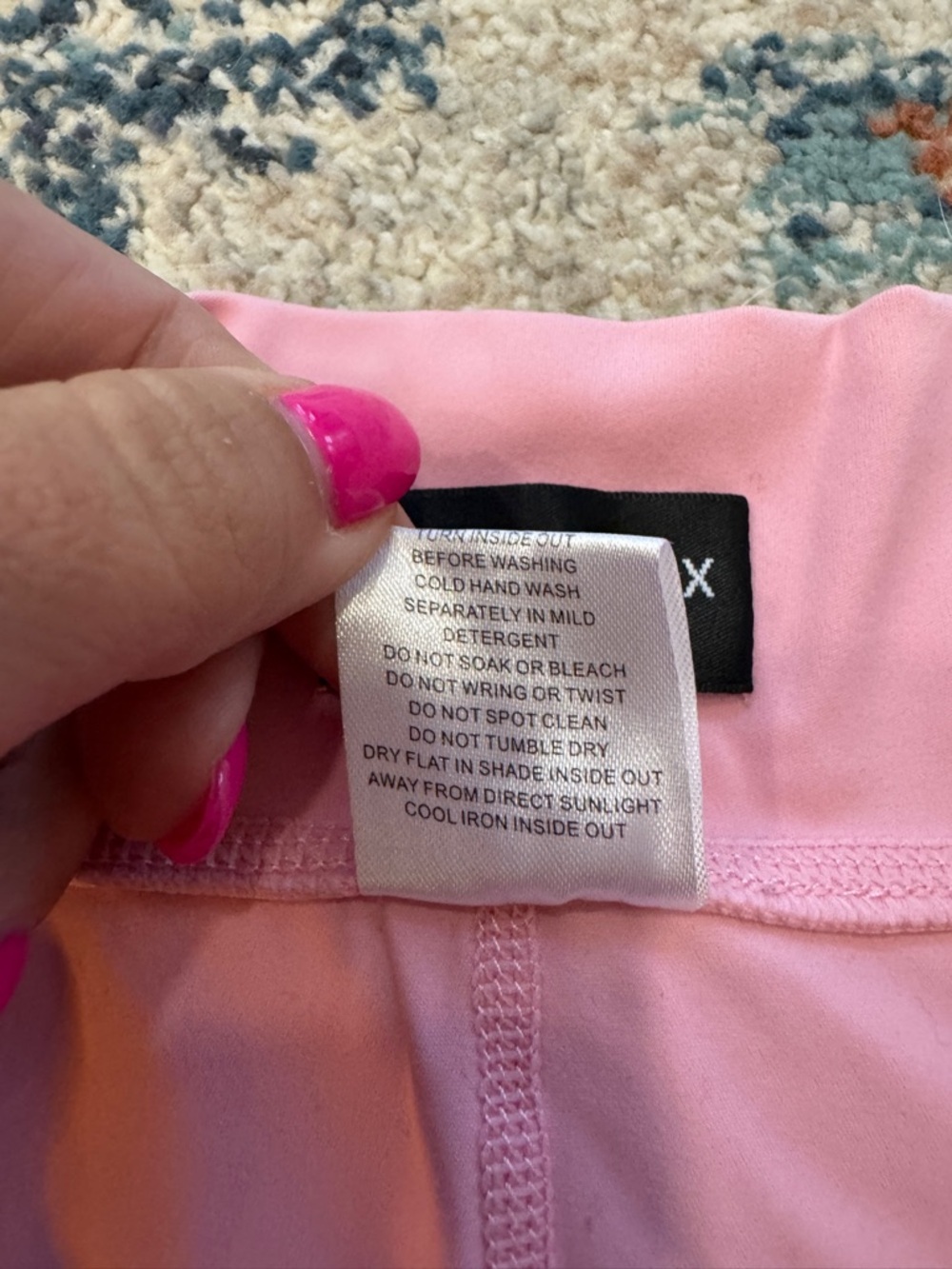 White Fox Pink “Tulle” Season 7 Biker Shorts
Size Medium - Picture 6 of 6